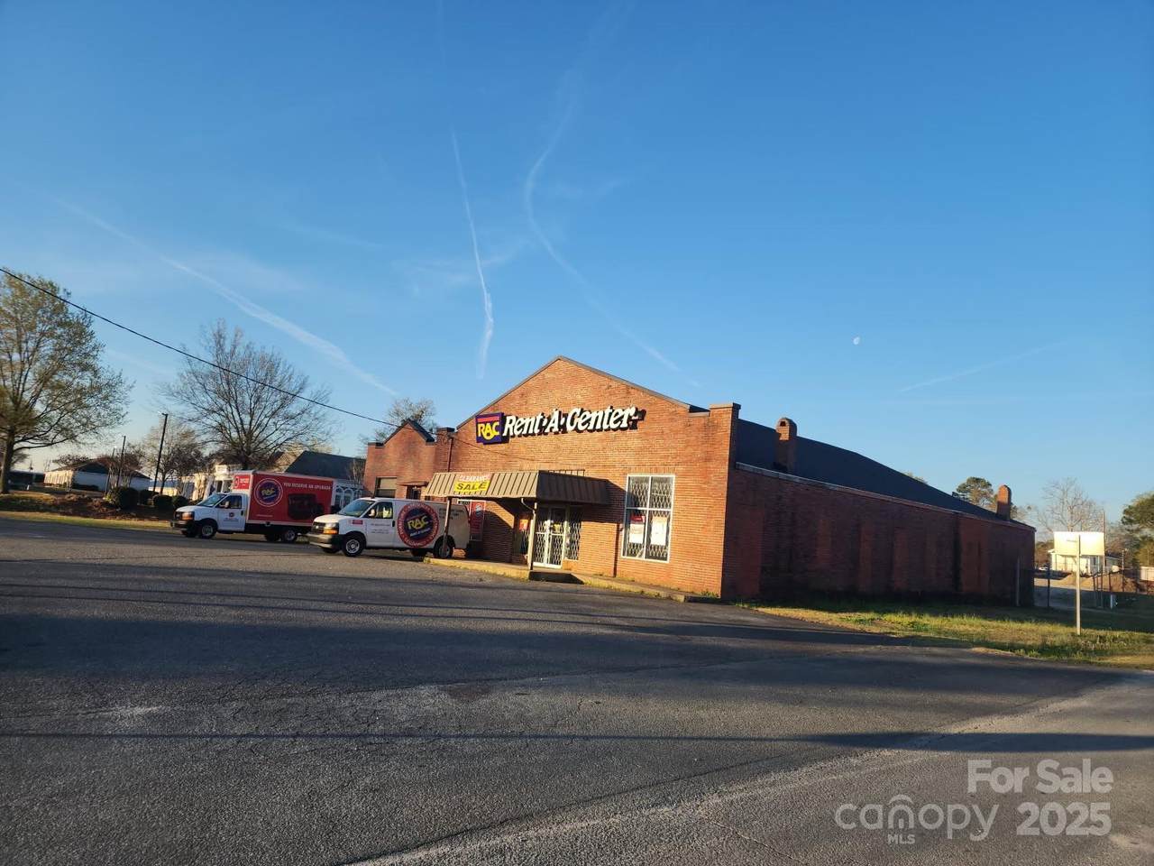 315 Pearl Street - Photo 1