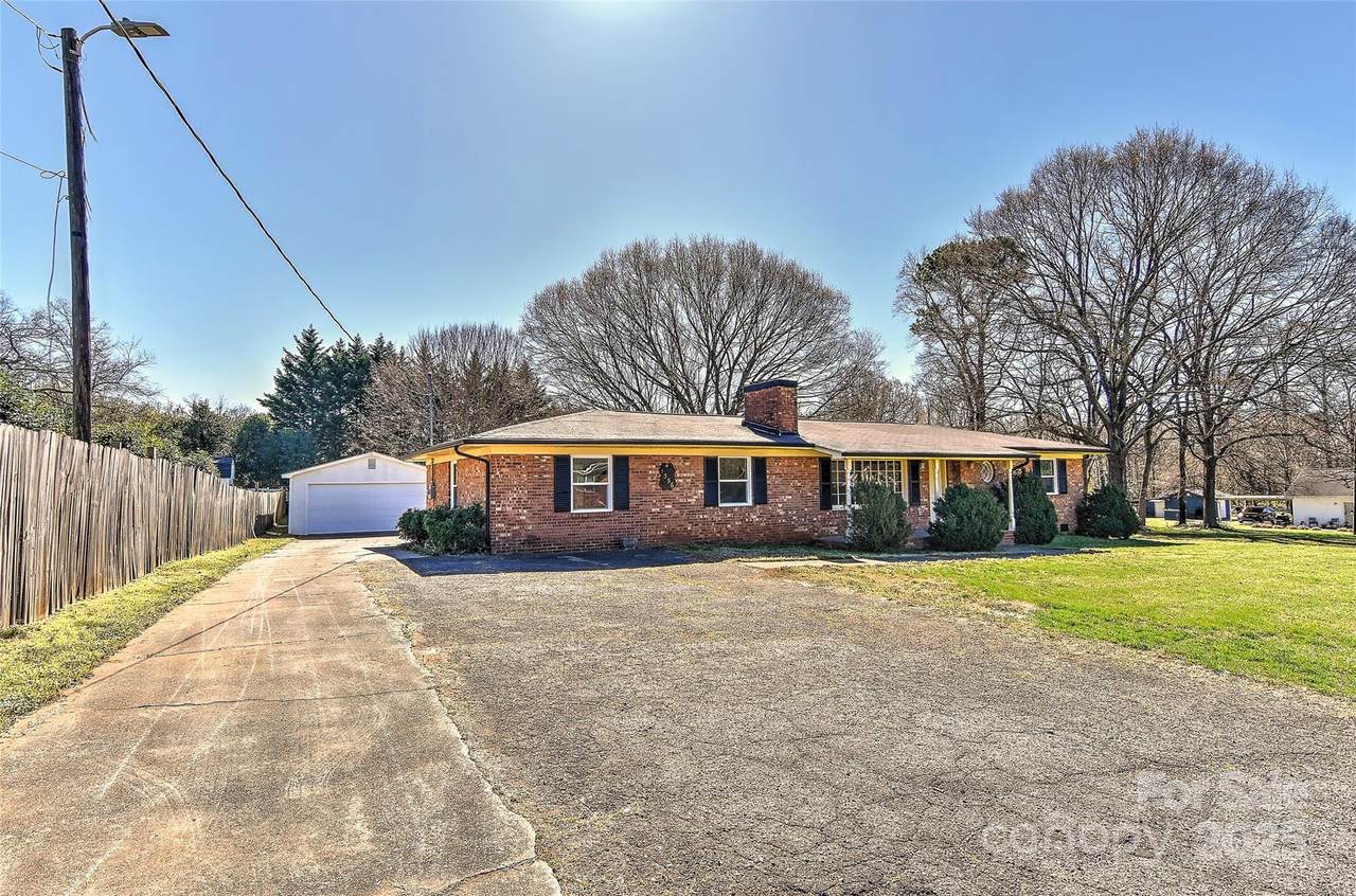 1356 Ford Drive - Photo 1