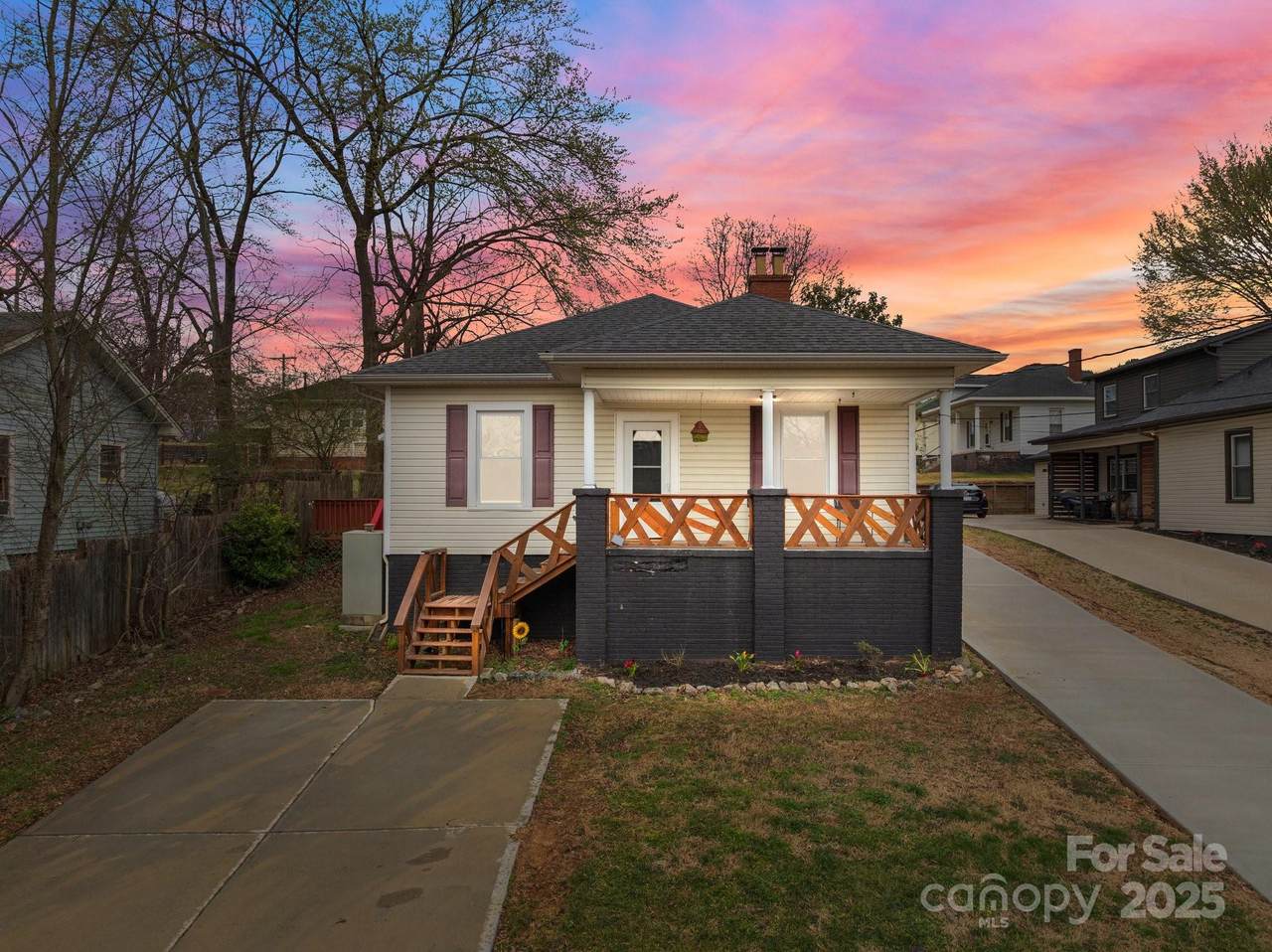 133 2nd Avenue - Photo 1