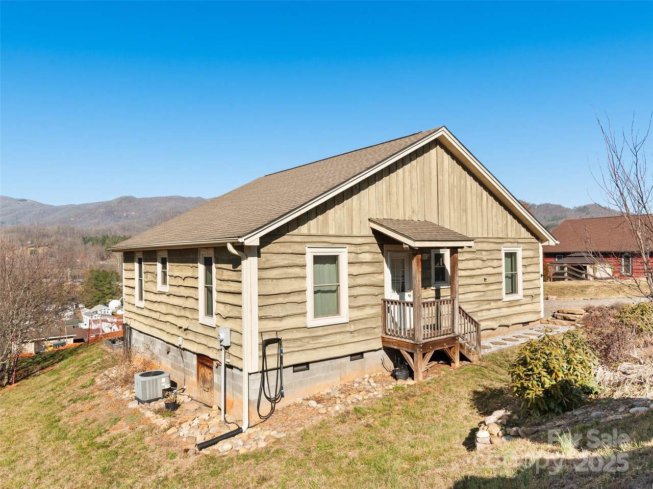 131 Bronco Way - Photo 1