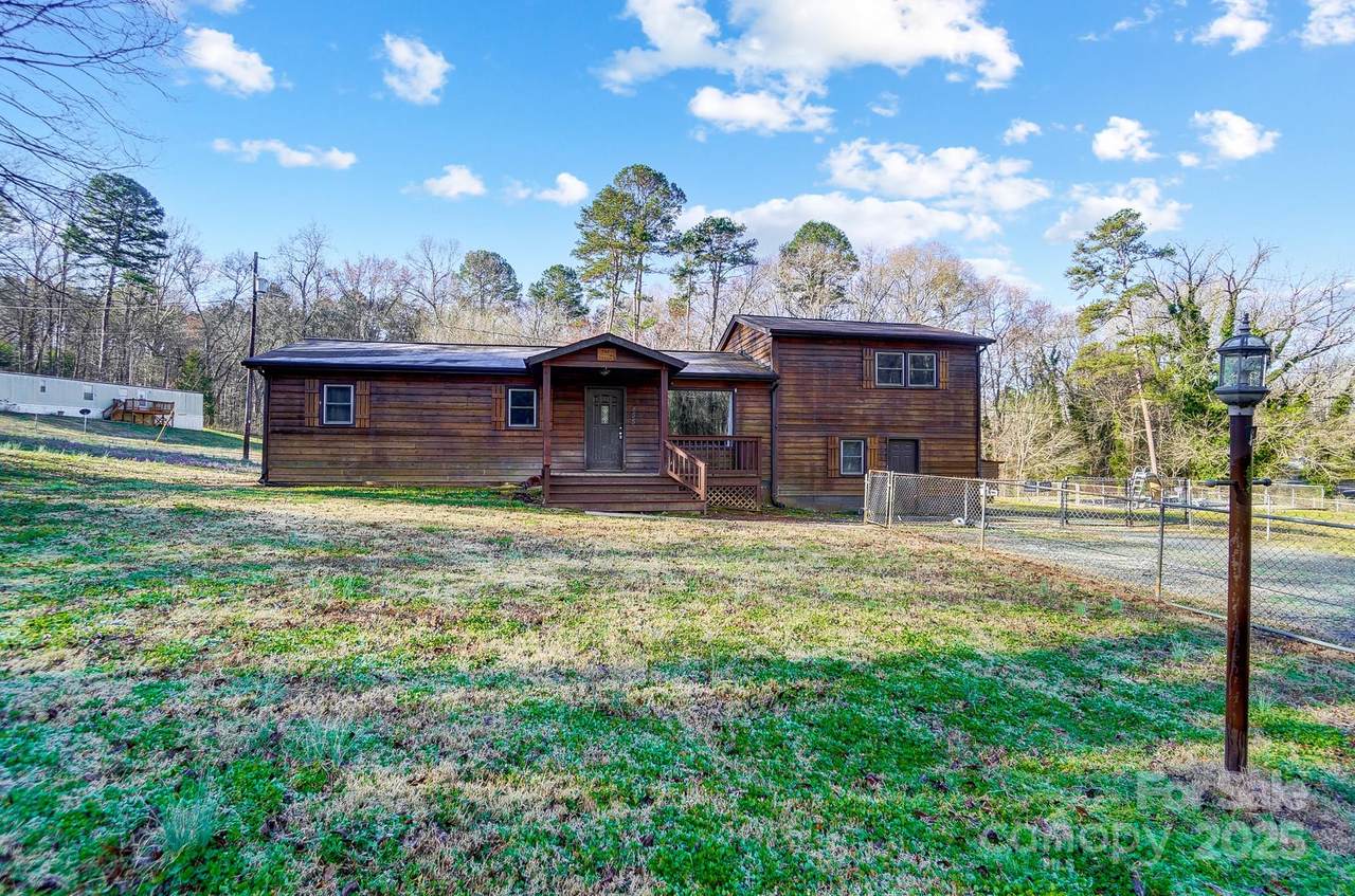 455 Pinhook Loop Road - Photo 1