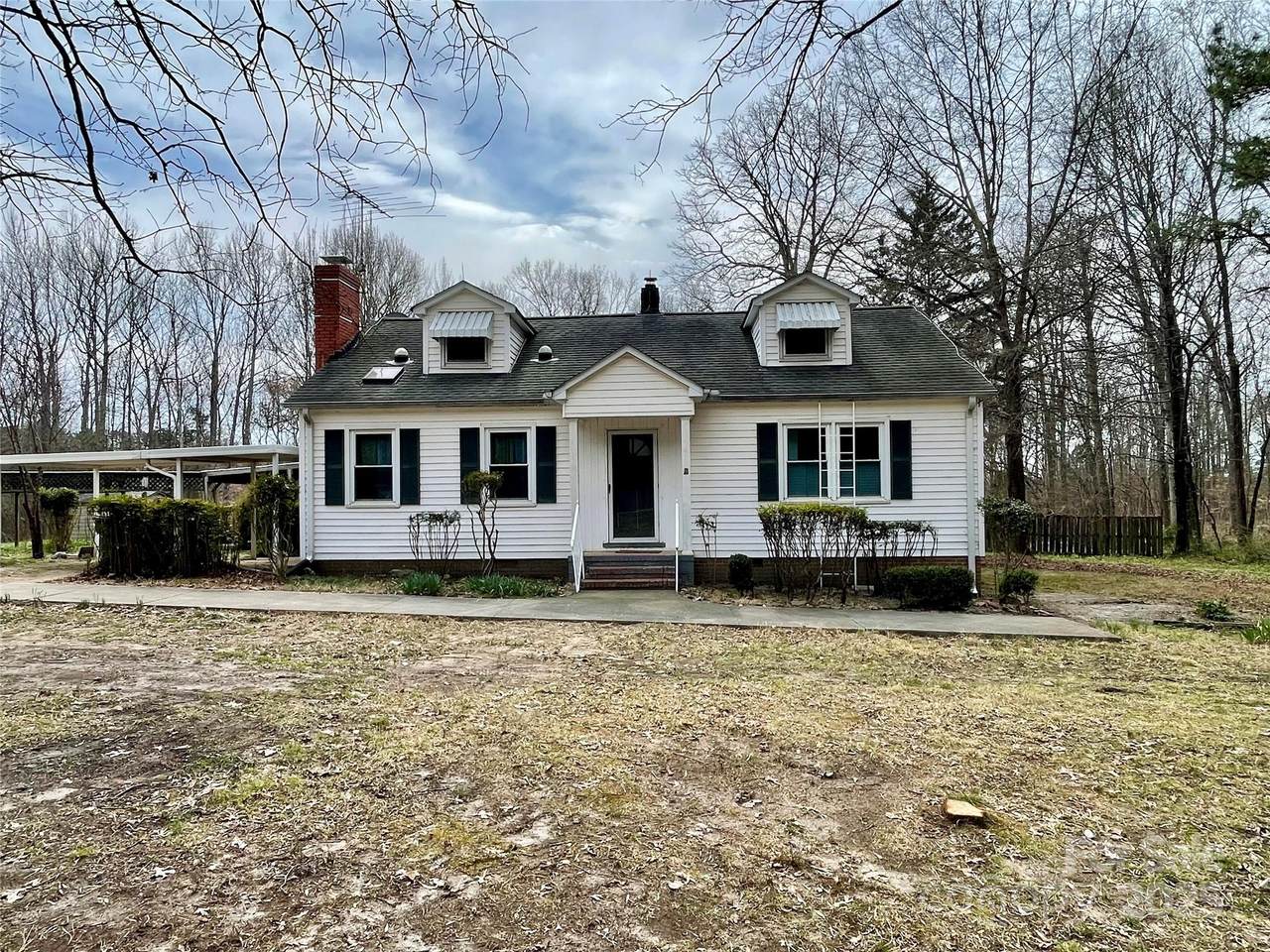 10516 Hambright Road - Photo 1
