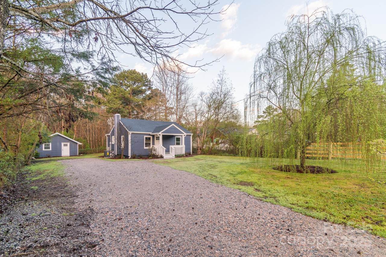 6282 Richburg Road - Photo 1