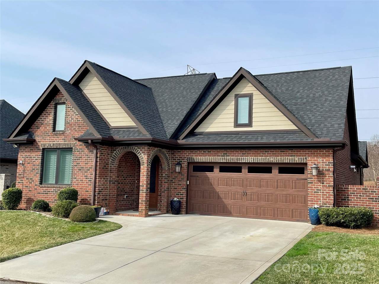 6111 Gold Springs Way - Photo 1