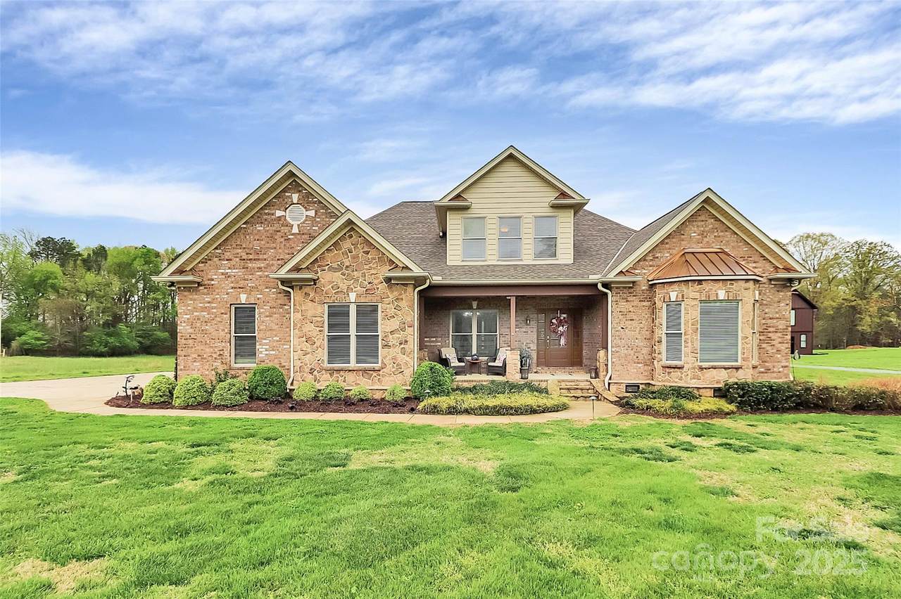4205 New Town Road - Photo 1