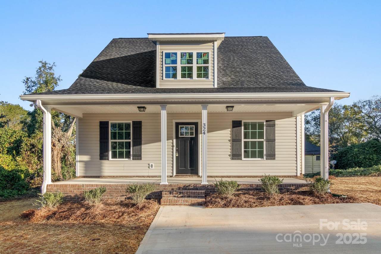 328 Allen Street - Photo 1