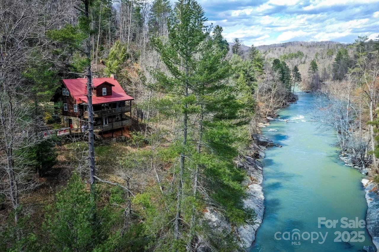 351 Chickadee Avenue - Photo 1