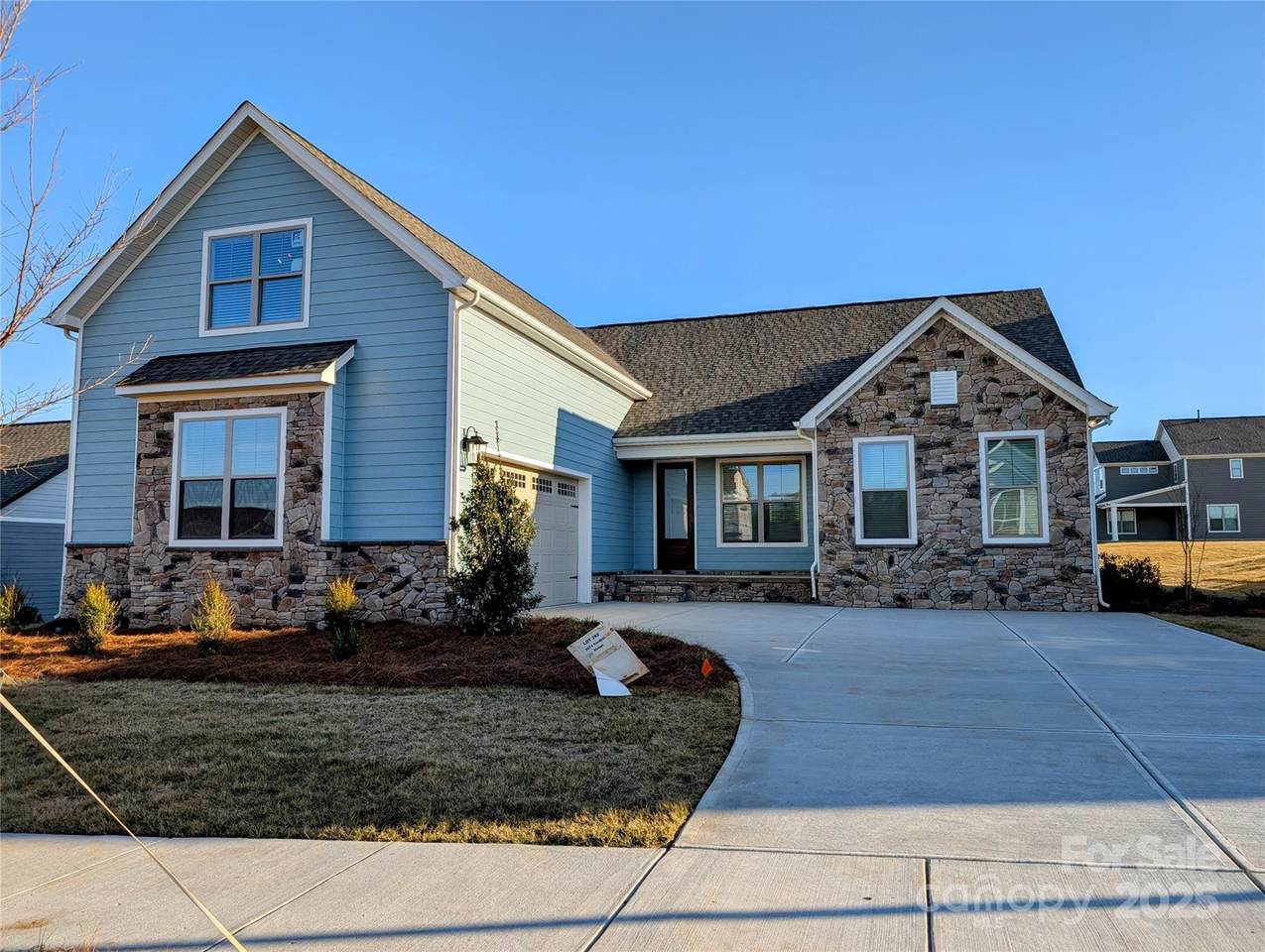 2074 Fordhill Street - Photo 1