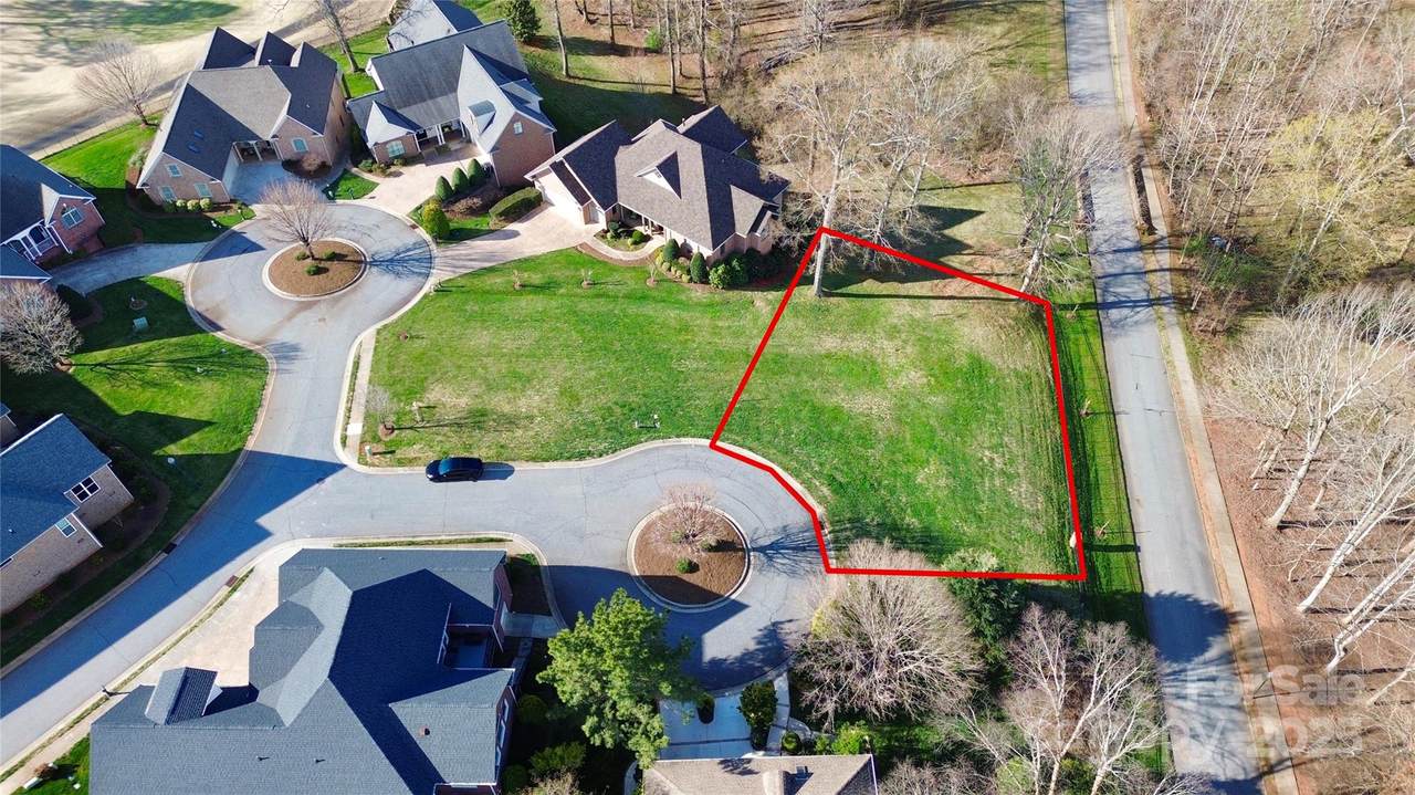 3771 Sarazen Court - Photo 1