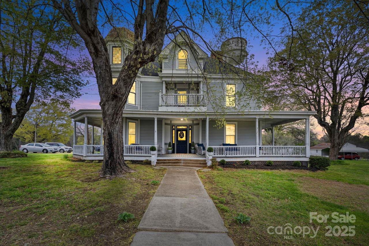 101 Main Street - Photo 1