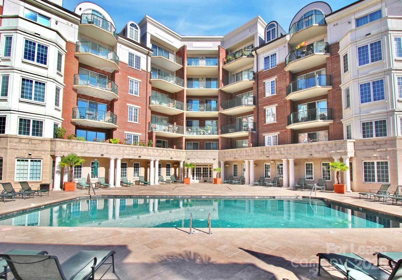 300 5th Street - Photo 1