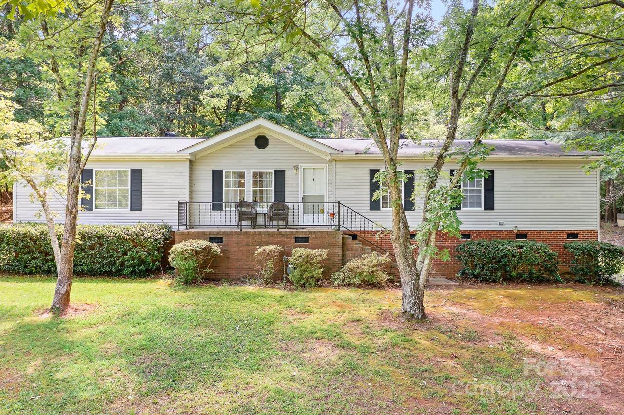 6575 Charlotte Highway - Photo 1