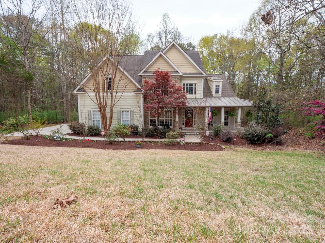 6108 Mcilwaine Road - Photo 1