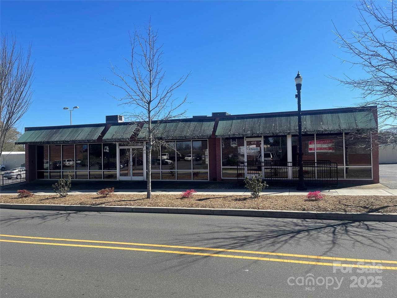 413 Main Avenue - Photo 1