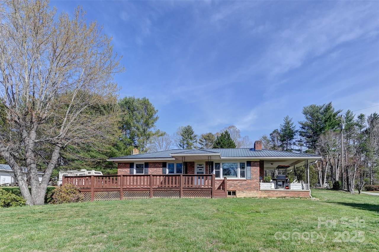 29 Delta Drive - Photo 1