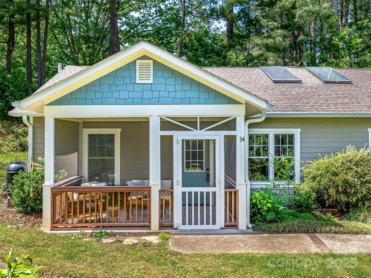 34 Gaia Lane - Photo 1