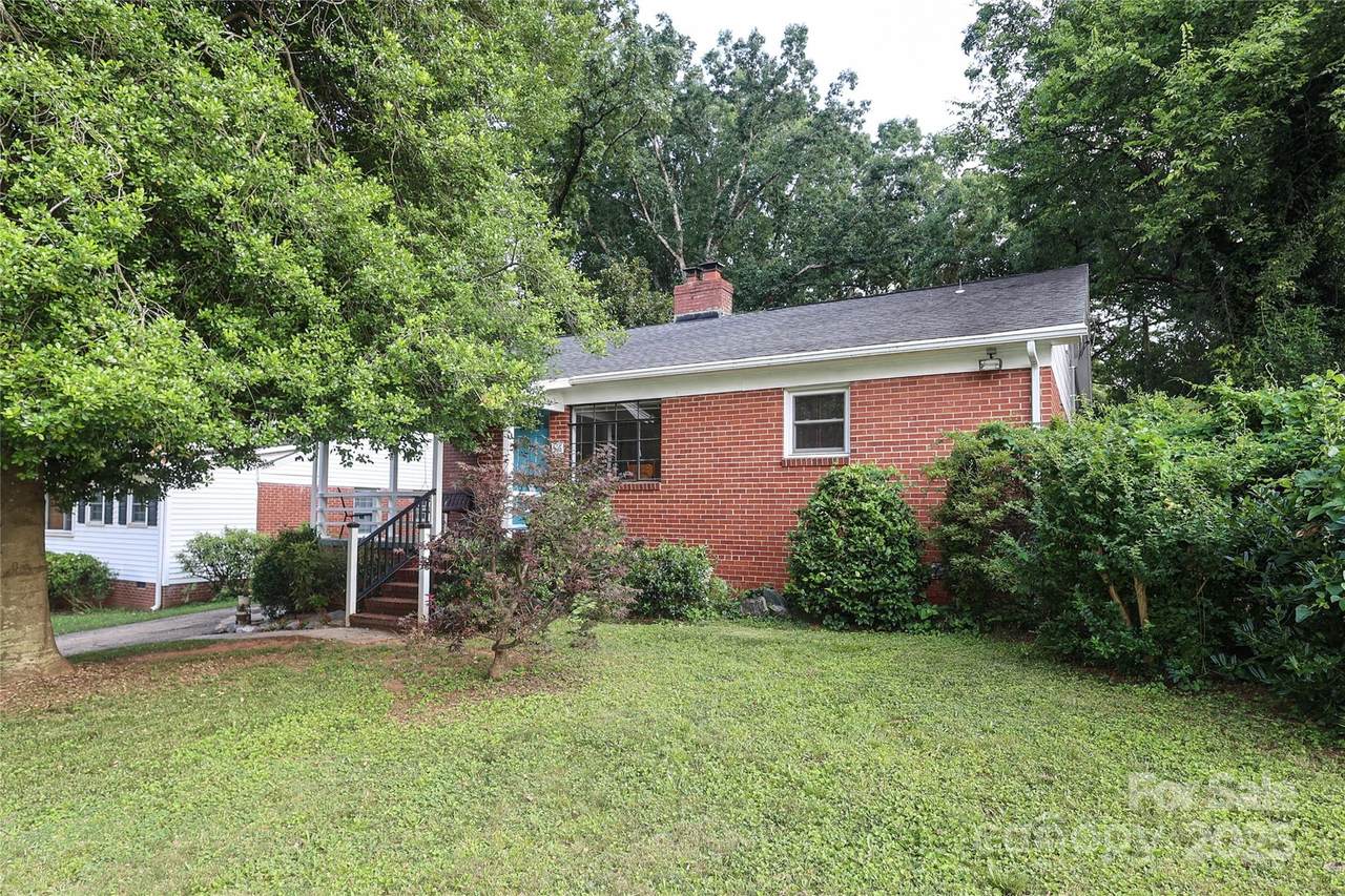 516 Northgate Avenue - Photo 1