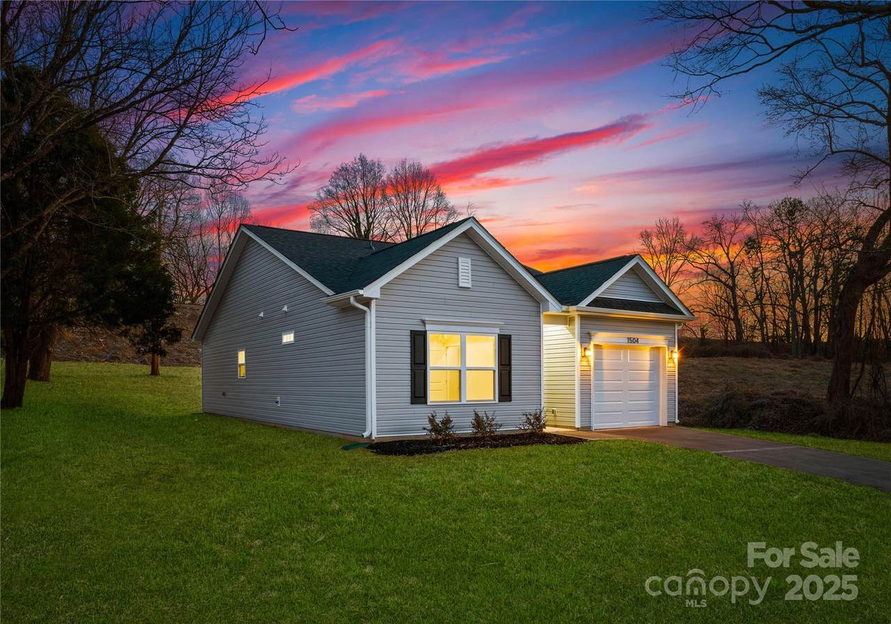 538 Williamson Street - Photo 1