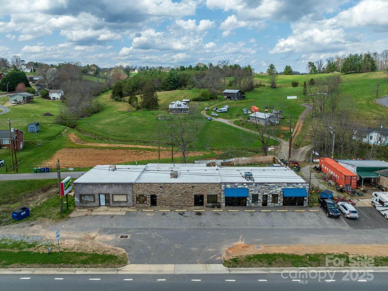 2645 New Leicester Highway - Photo 1