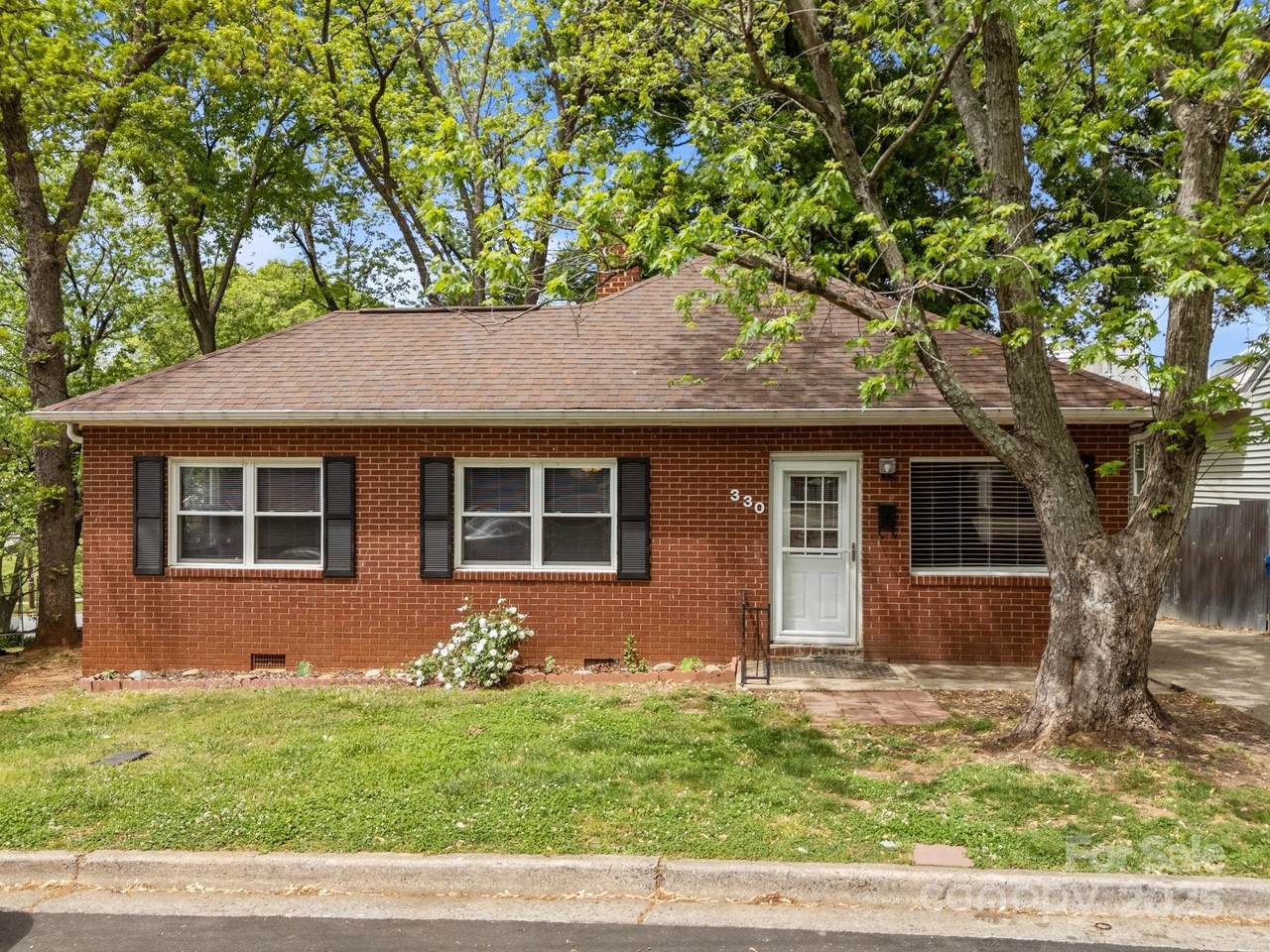 330 Clover Street - Photo 1