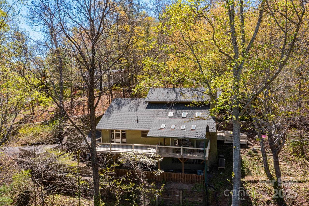 22 Robinhood Road - Photo 1