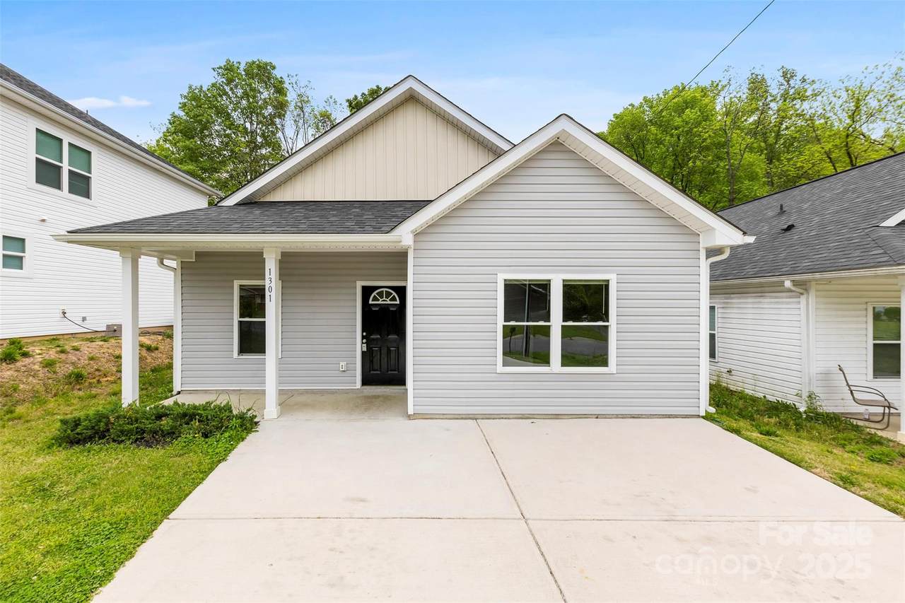 1301 Marble Street - Photo 1