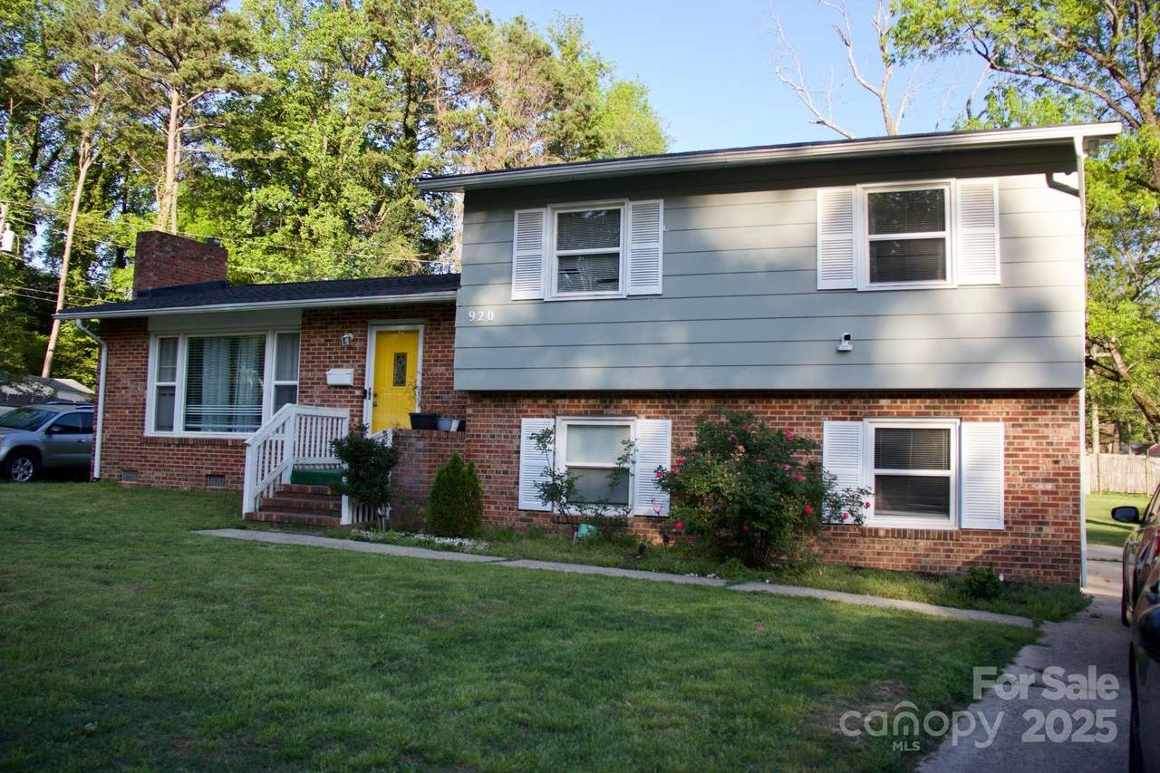 920 Squirrel Hill Road - Photo 1