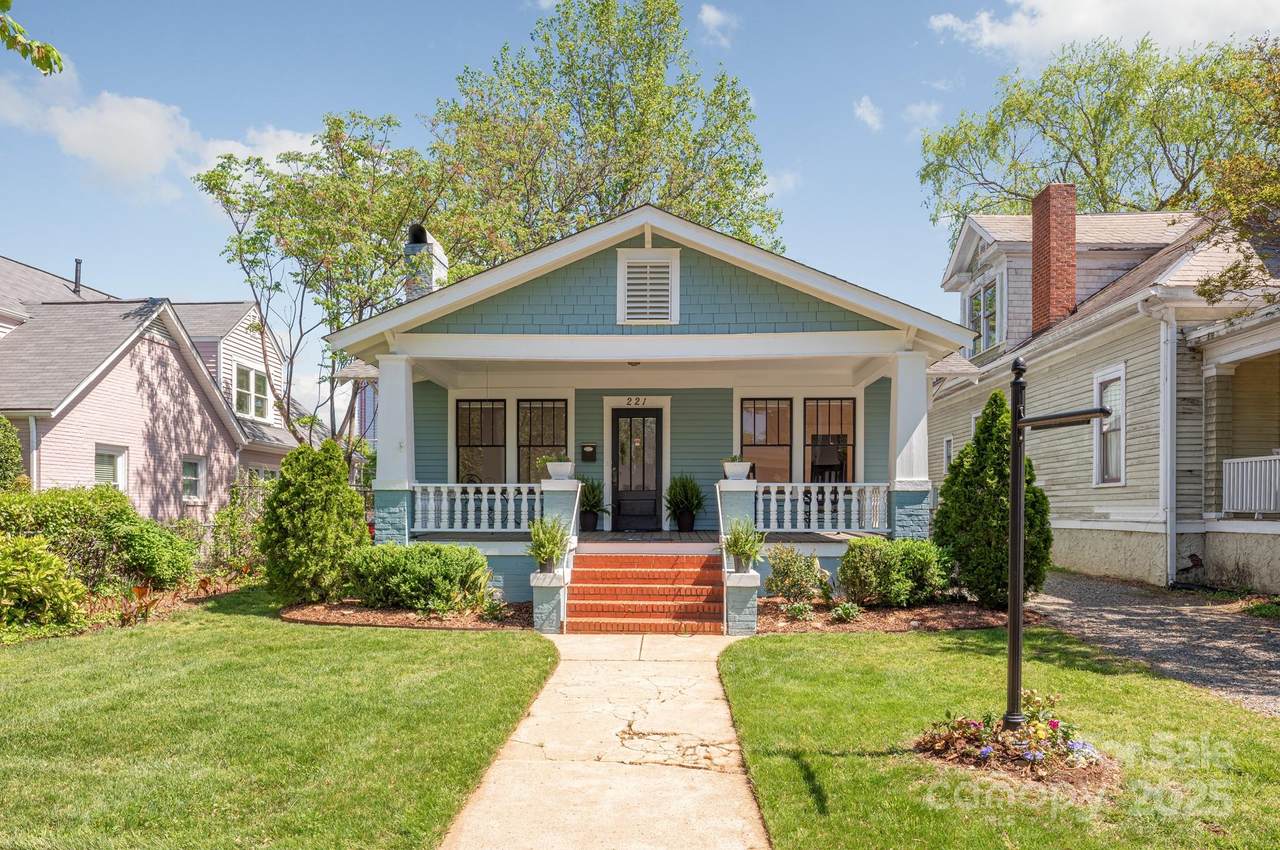 221 Kingston Avenue - Photo 1