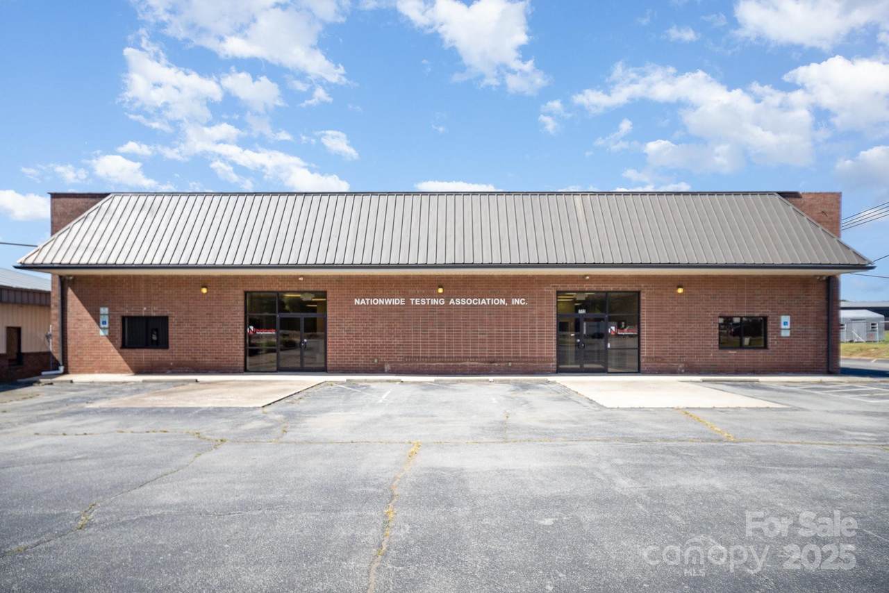 770-772 Broad Street - Photo 1
