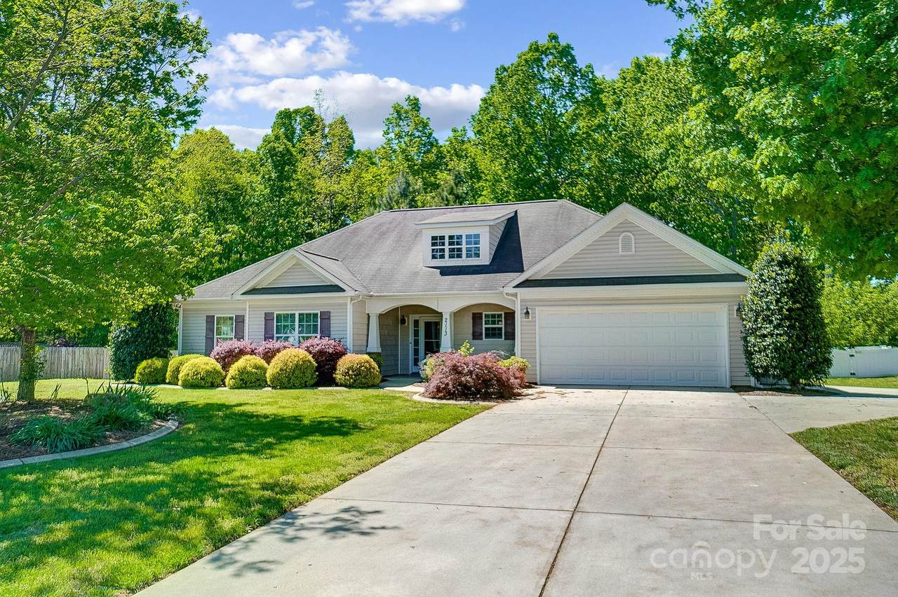 2113 London Lane - Photo 1