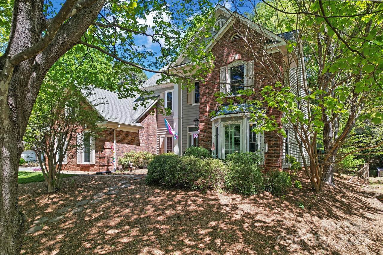 15744 Berryfield Street - Photo 1