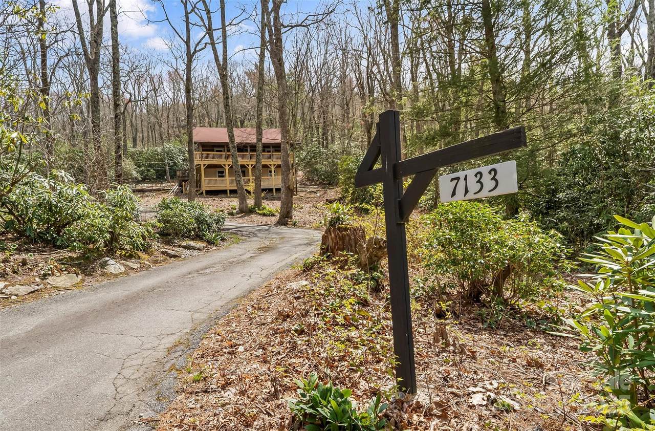 7133 Valley View Drive - Photo 1