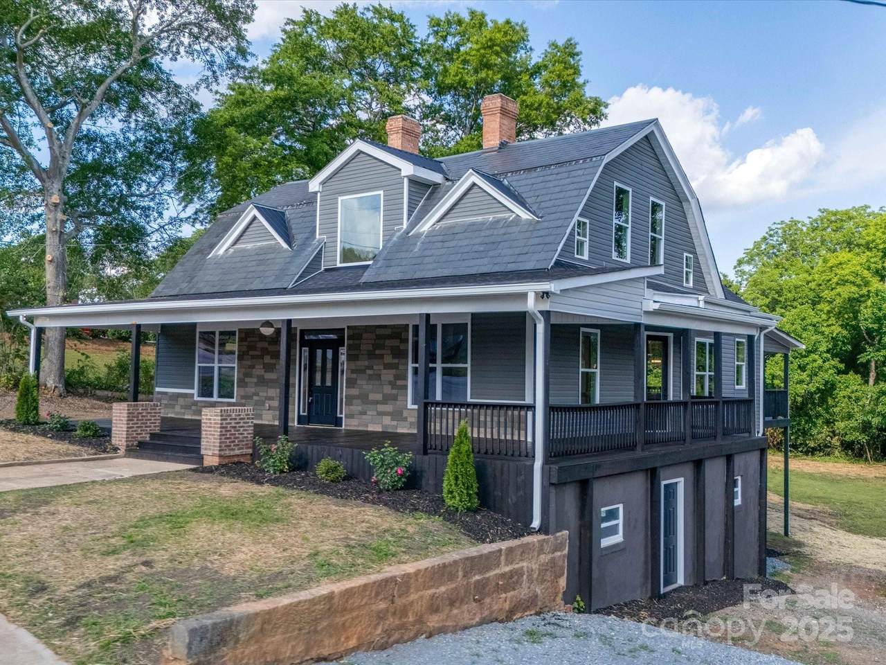 217 Green Street - Photo 1