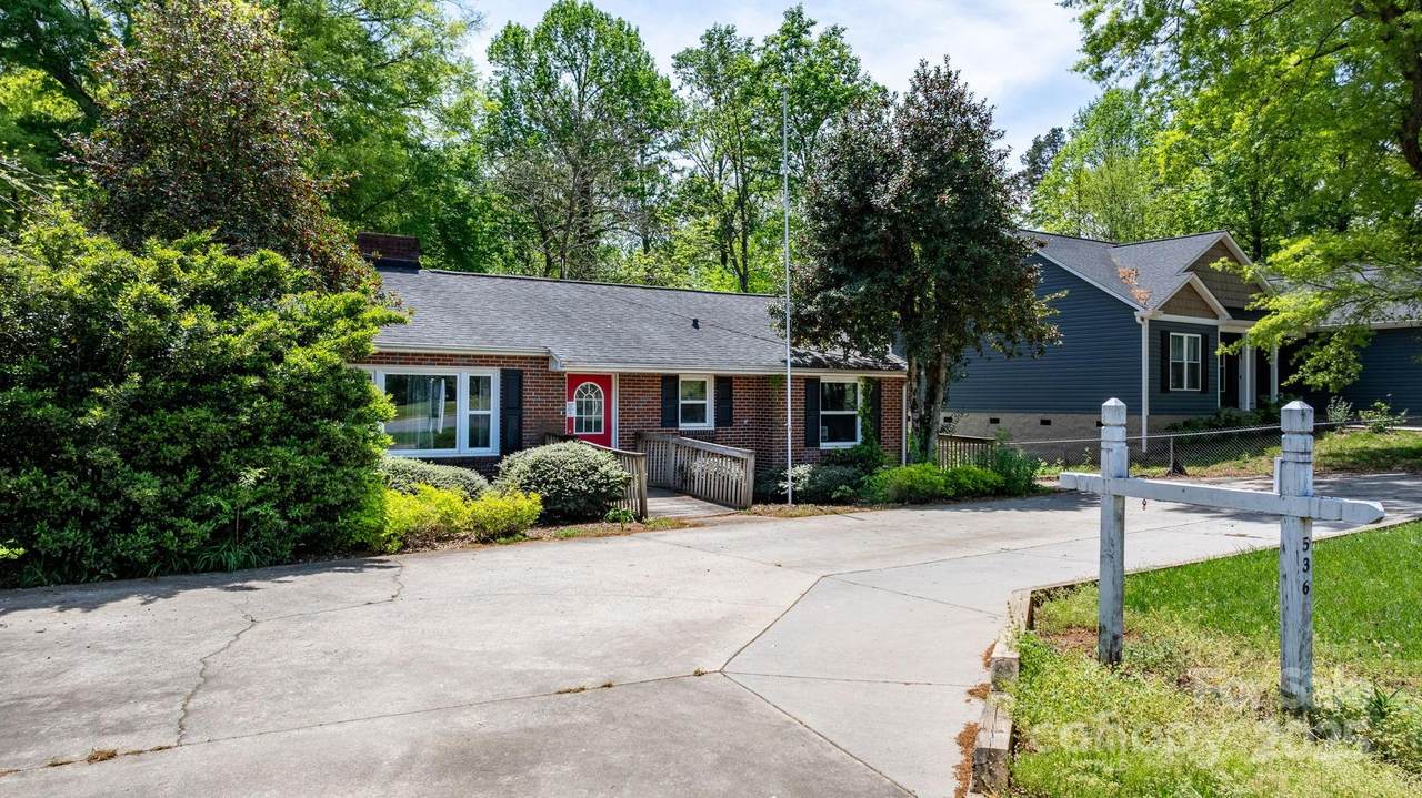 536 Hartness Road - Photo 1