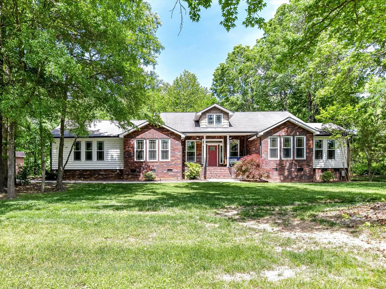 4301 Middle Stream Road - Photo 1