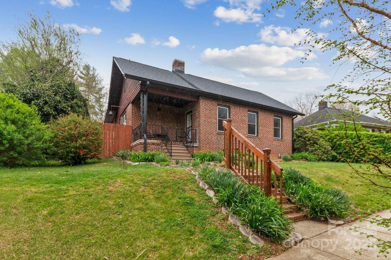 24 Enka Orchard Street - Photo 1