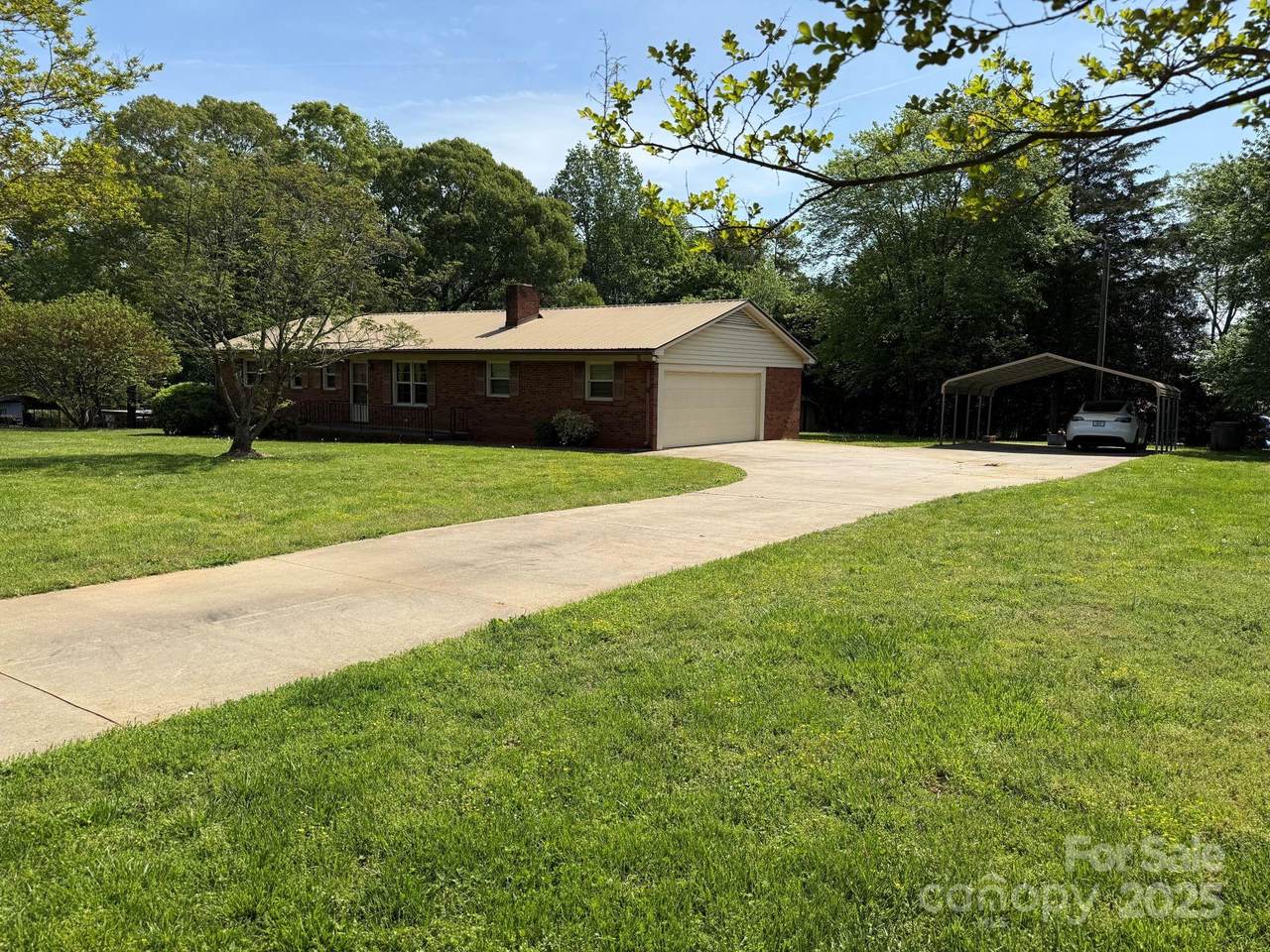 370 Sherrill Farm Road - Photo 1