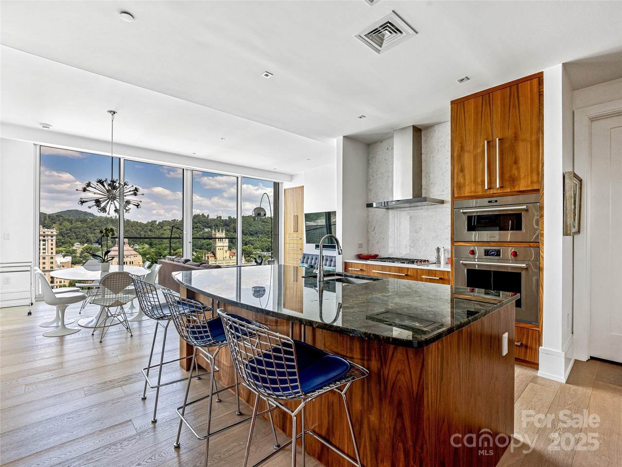 7 Patton Avenue - Photo 1