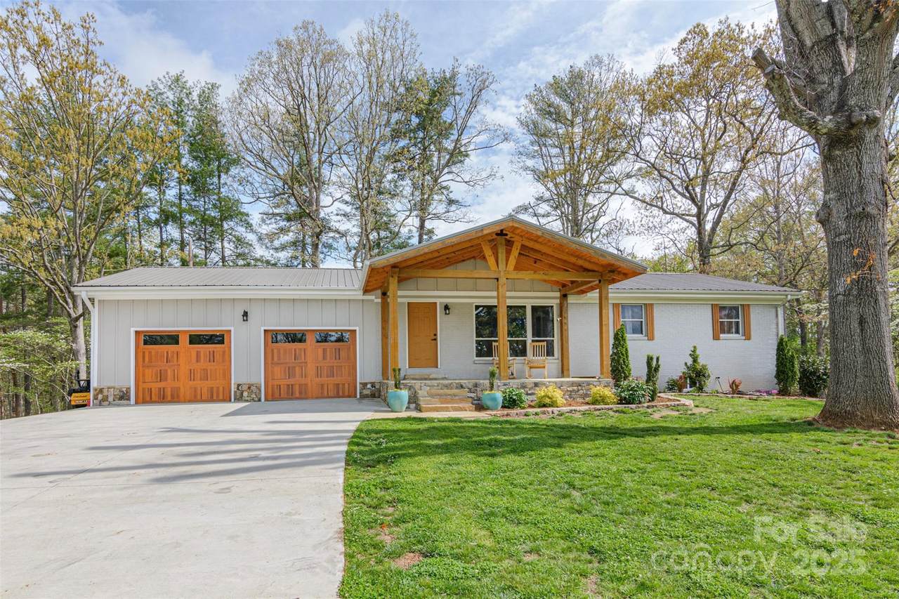 609 Old Mars Hill Highway - Photo 1