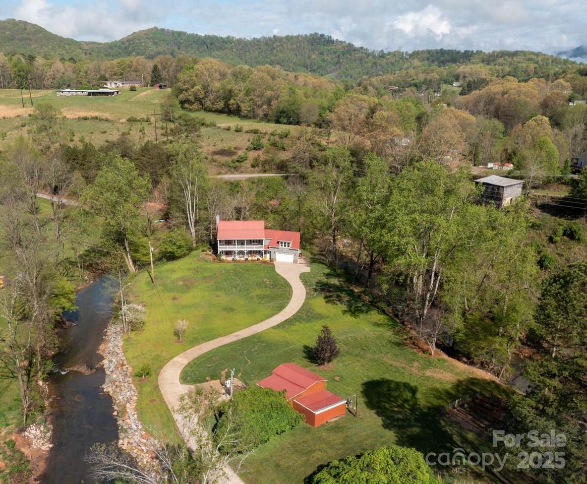 85 Laurel Cove Road - Photo 1