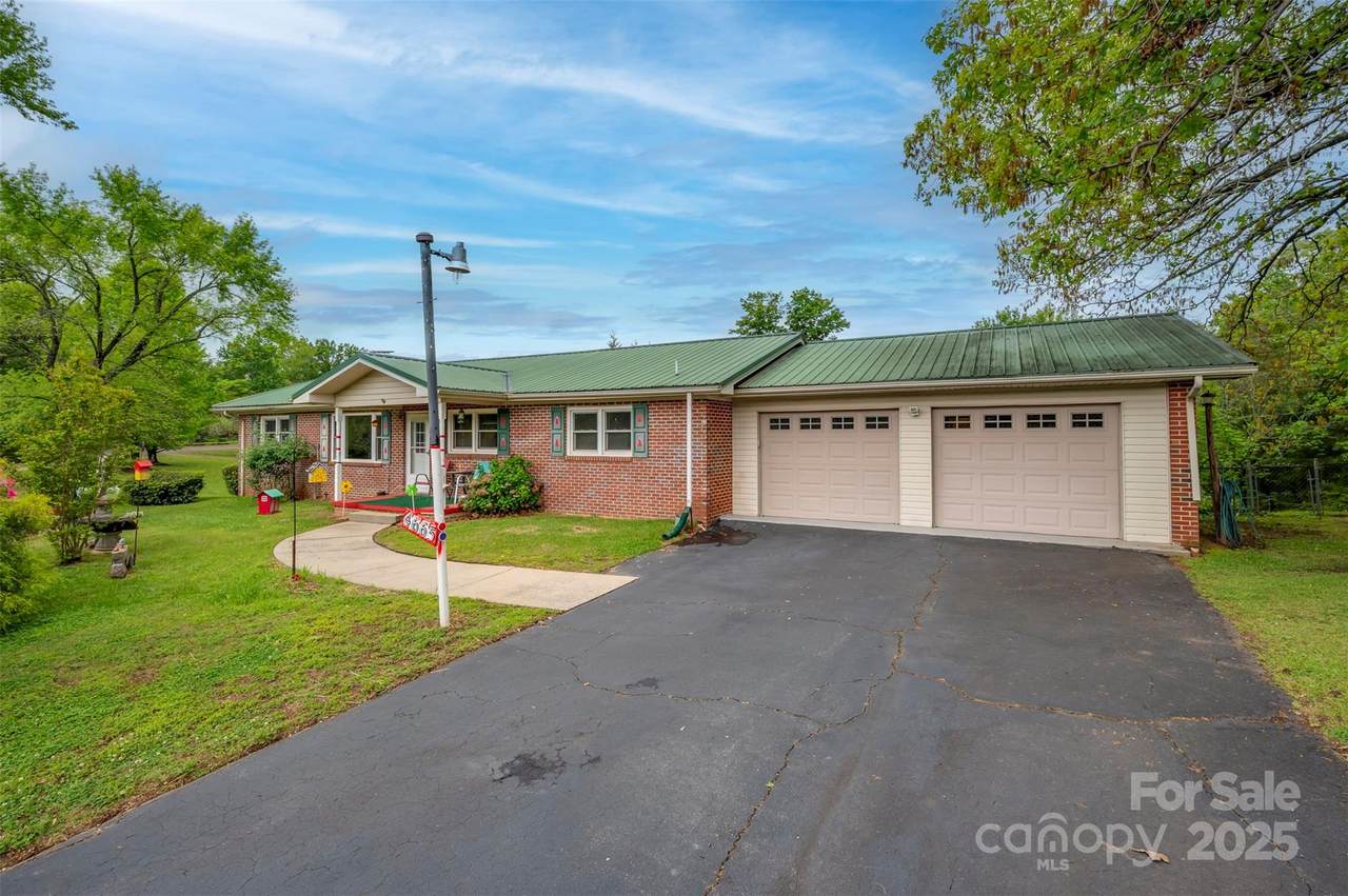 4665 Nc Hwy 9 - Photo 1