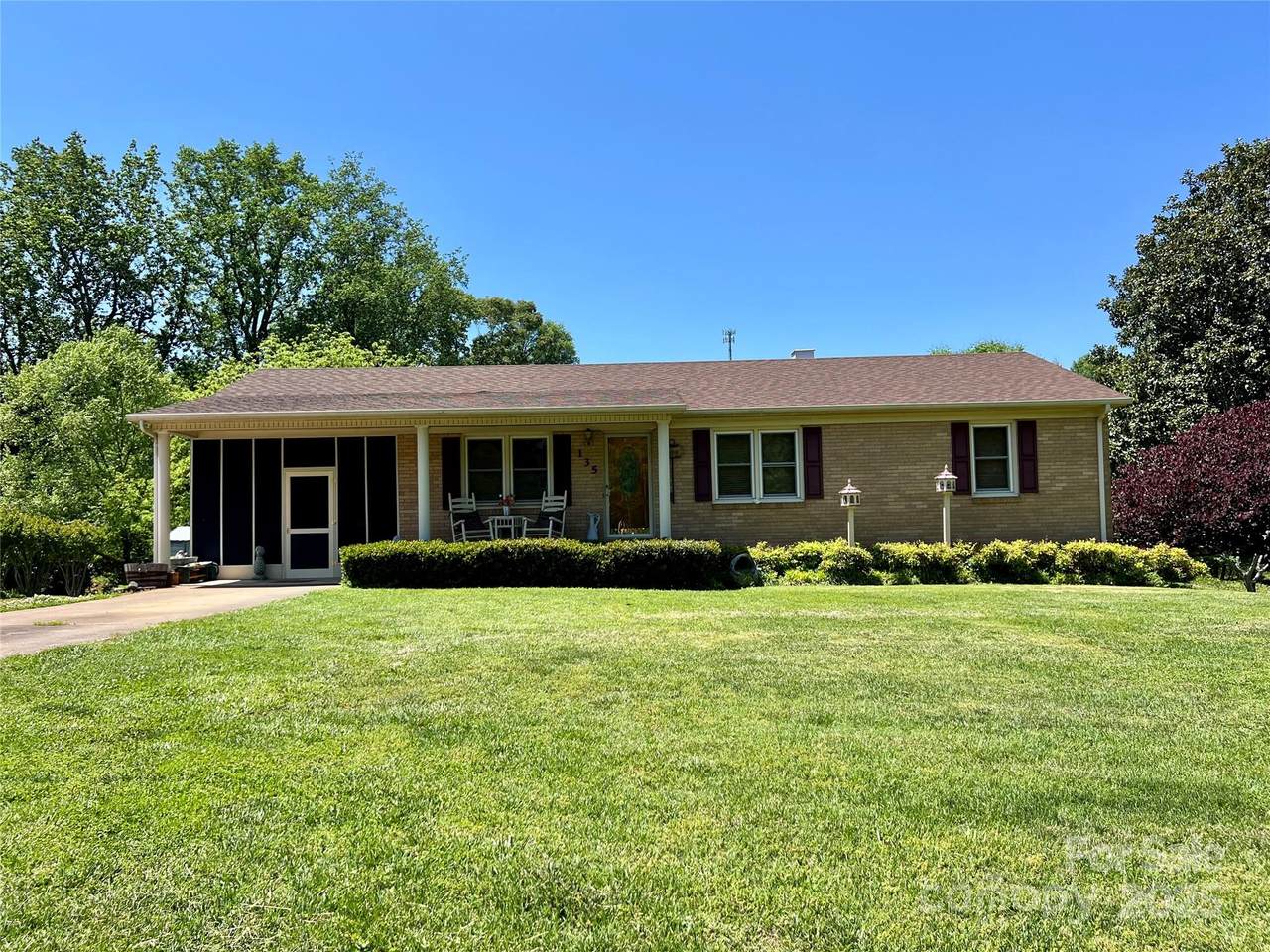 135 Beam Street - Photo 1