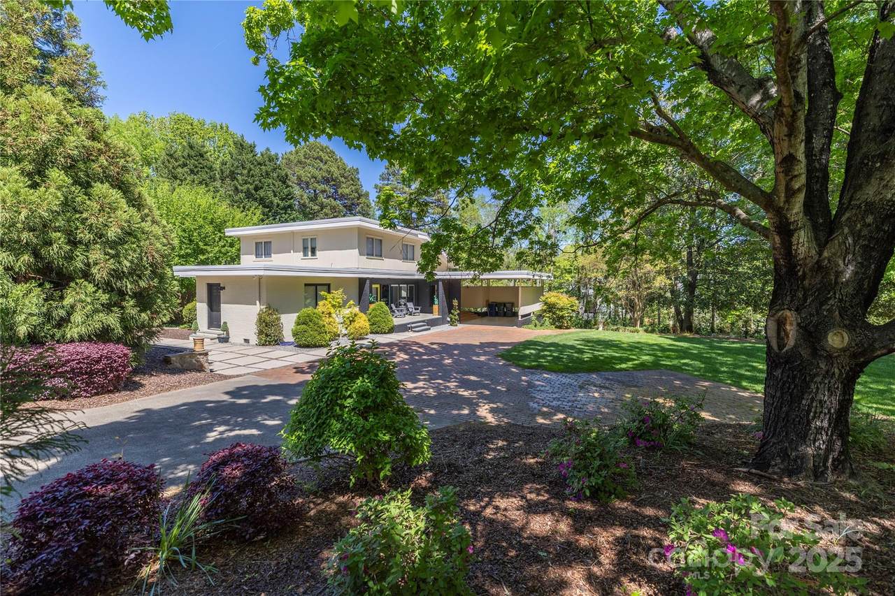 20115 Chapel Point Lane - Photo 1