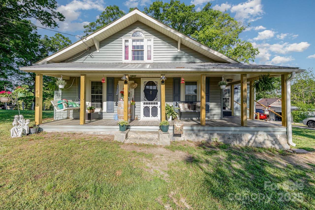 5080 Lambeth Mill Road - Photo 1
