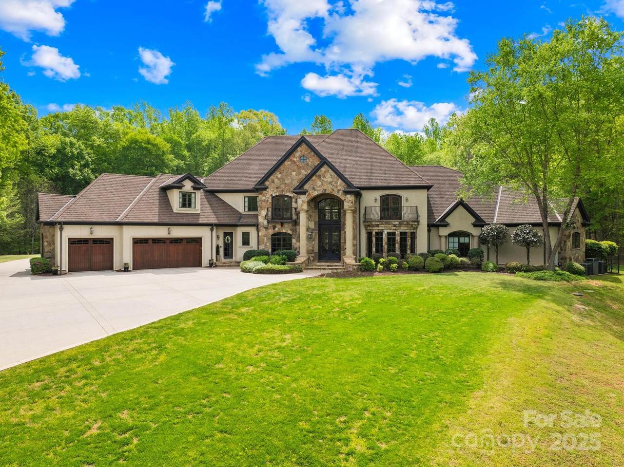 8451 Ridgewood Road - Photo 1