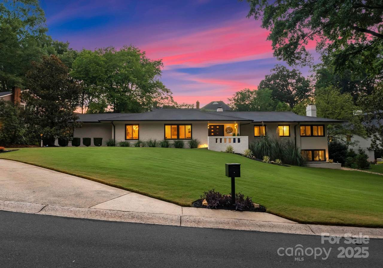 400 Whitestone Road - Photo 1