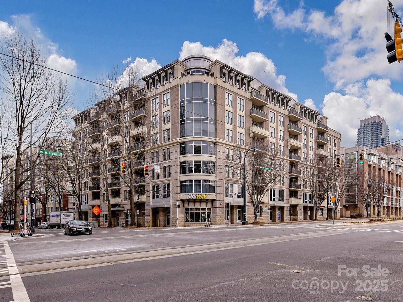 718 Trade Street - Photo 1