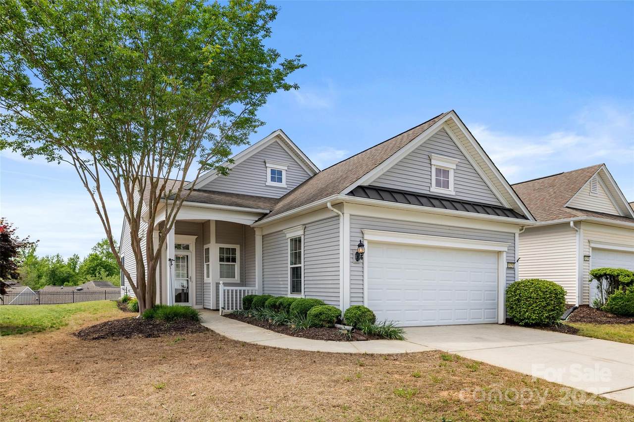 16291 Raven Crest Drive - Photo 1