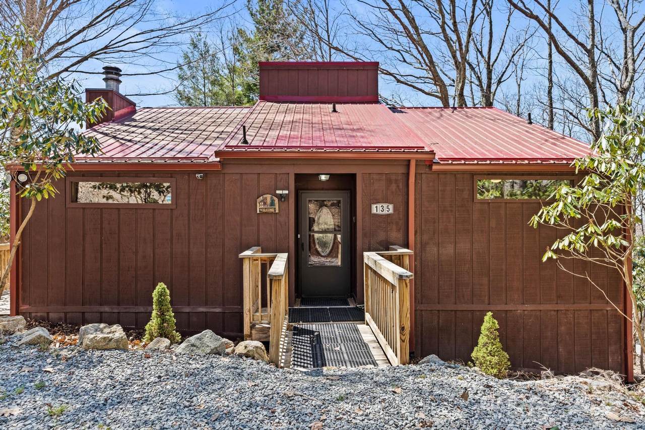 135 Clubhouse Road - Photo 1