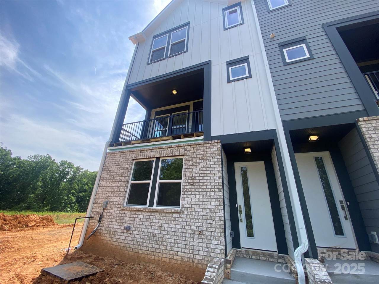 408 Nathaniel Way - Photo 1